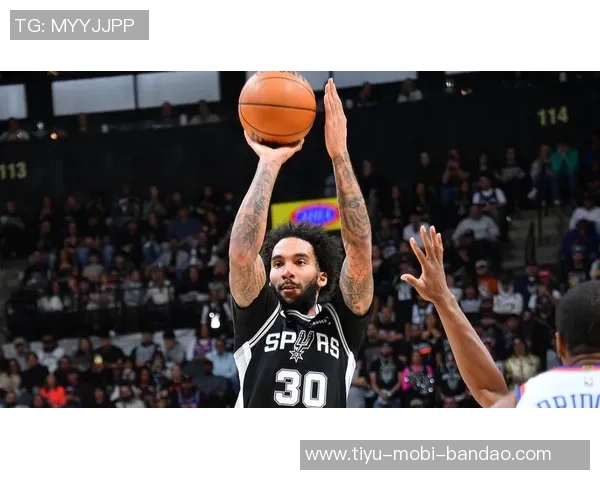 尚帕尼谈空砍27分表现称球队需寻找创造空位的有效方法